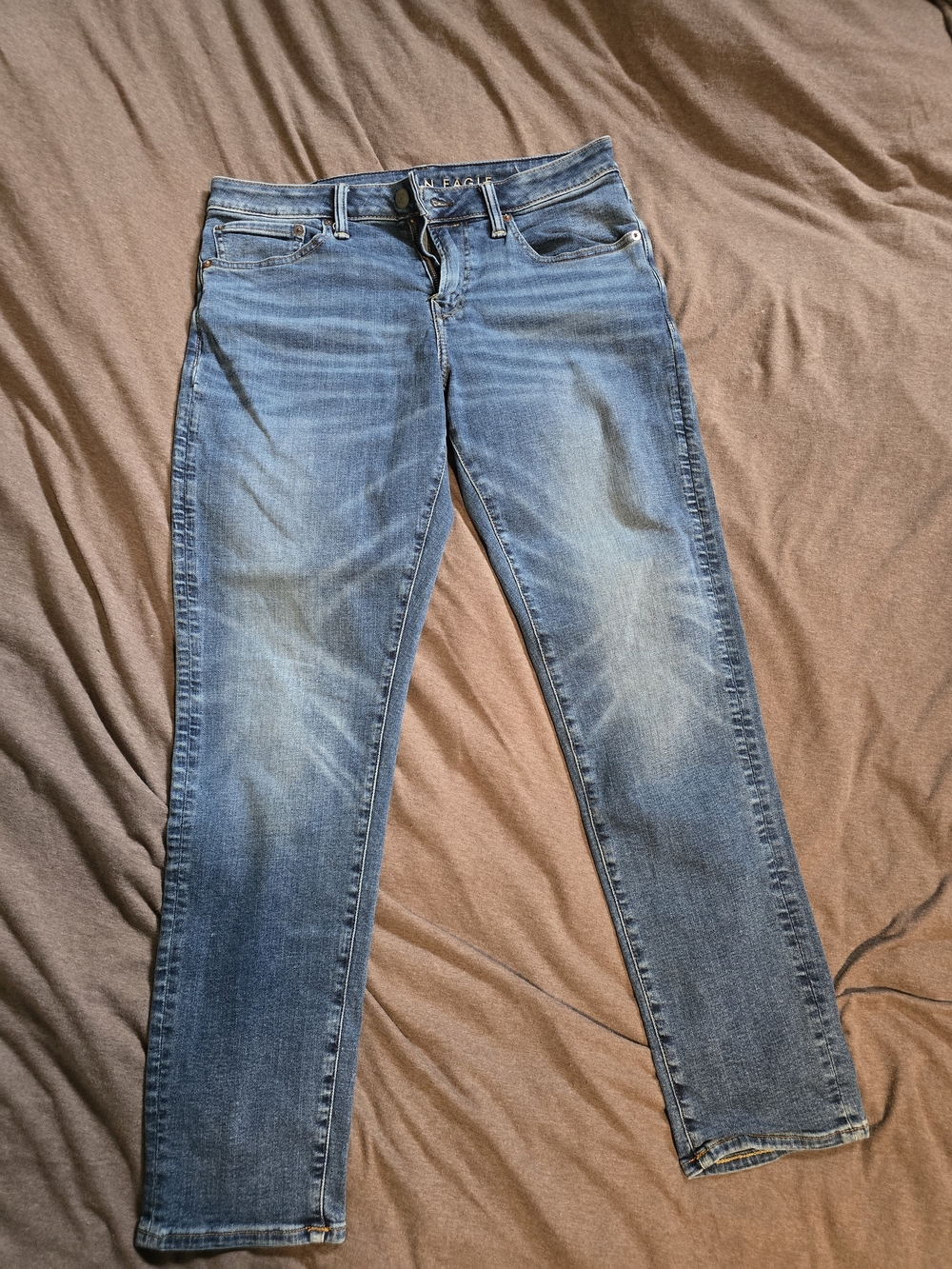 American Eagle Men Airflex+ Athletic Straight Jeans